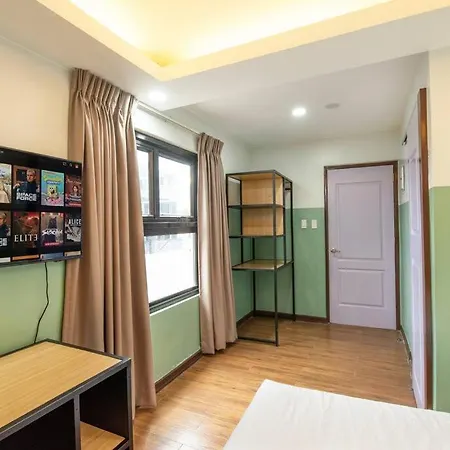 St. Marvin Studio Makati M206